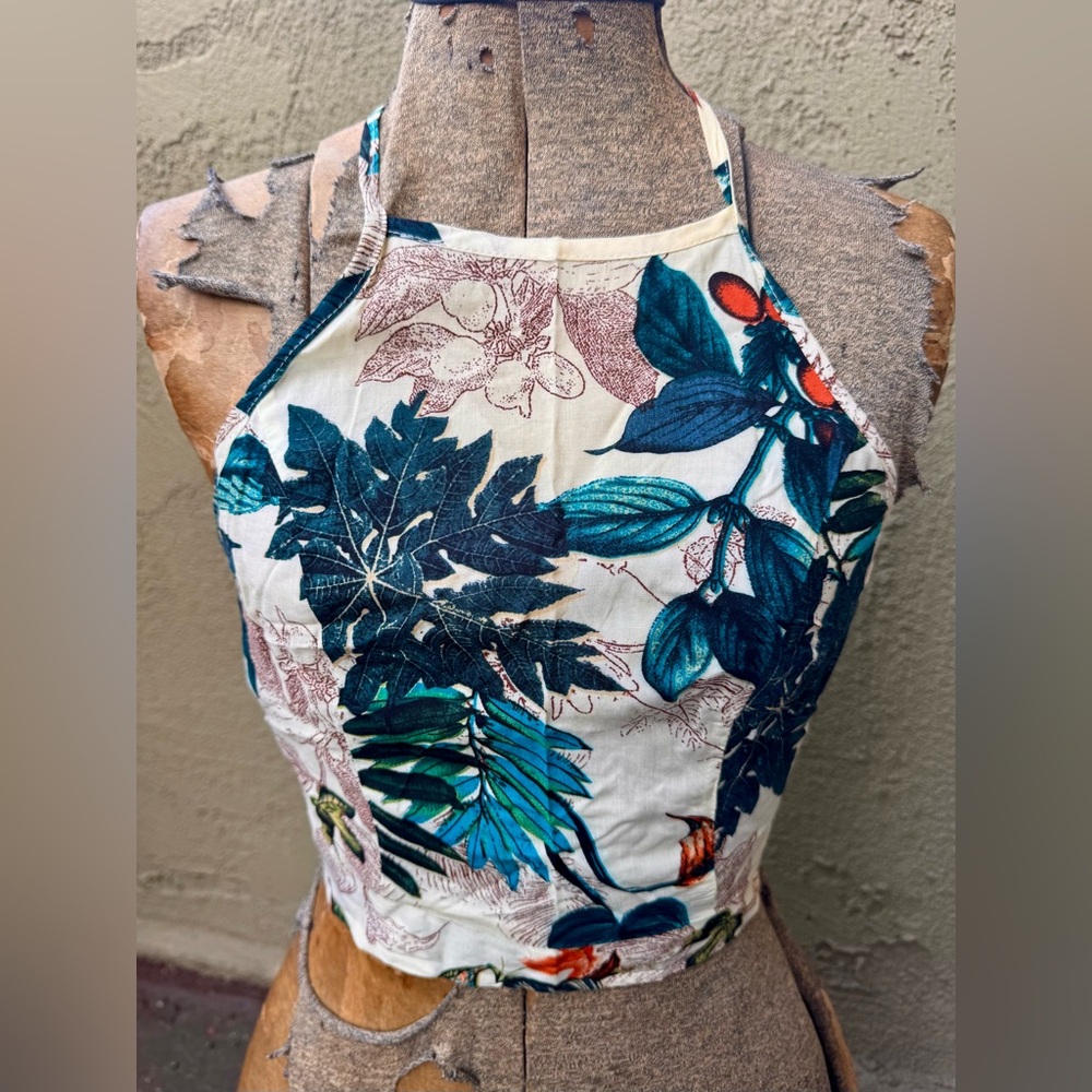 Charlotte Russe Tropical Crop Top